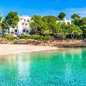 https://dirket-am-meer-directly-at-the-beach-en-la-playa.balearic-islands.net